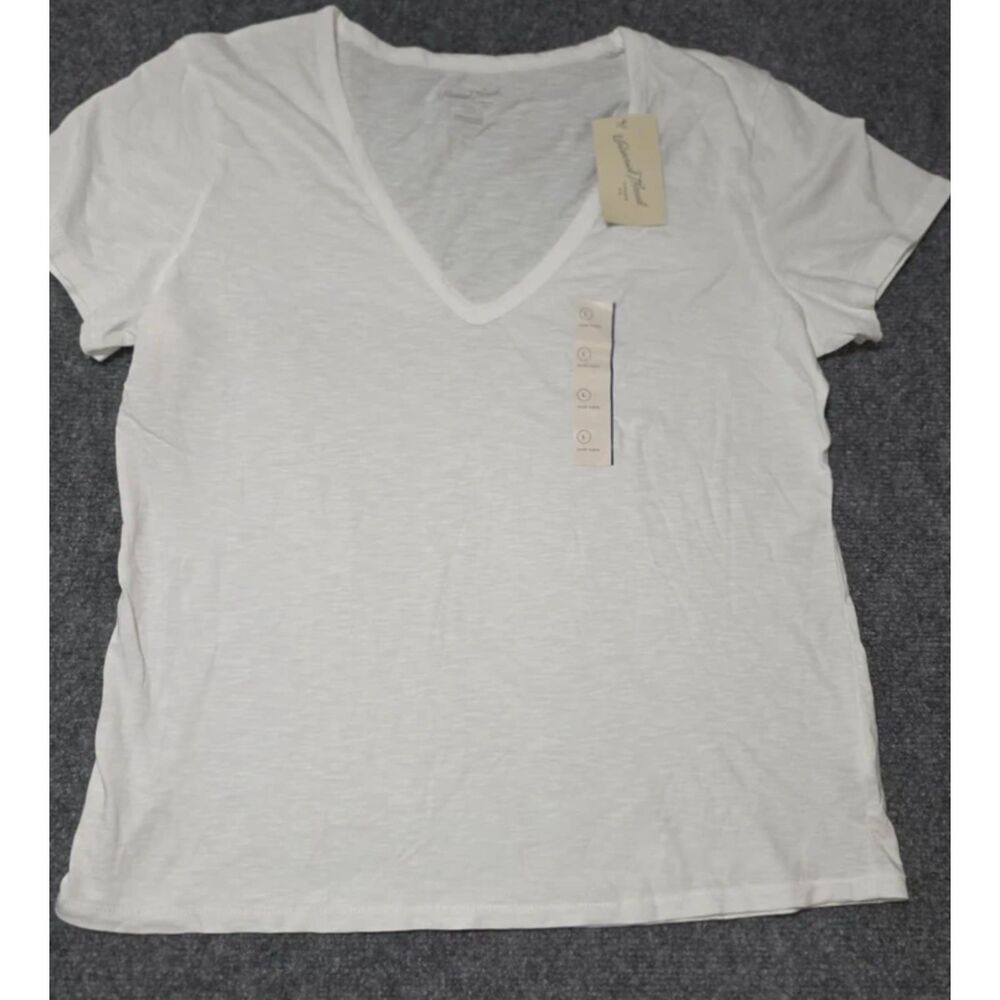 Women's Size Large White T-shirt